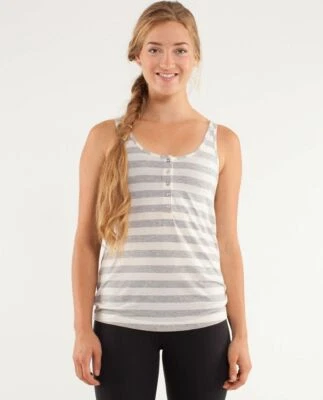 Camiseta sin mangas Lululemon Heart Opener talla 6 micro macro rayas polar gris crema nueva con etiquetas Foto 1 de 4