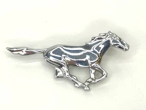 OEM Ford Mustang Horse Facing Right Emblem D4ZB-6920803-AA 2.5" Length Used - Bild 1 von 5