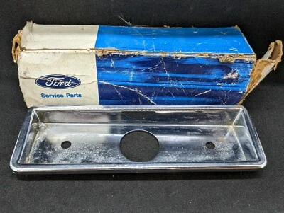 Nuevo de Lote Antiguo 1971 1972 Mercury Capri Lado Izquierdo Marcador Luz Lente Bisel Dry-15A440F Foto 1 de 4