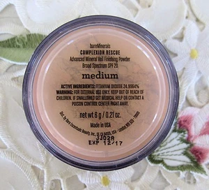 MINERALES DESNUDOS RESCATE TEZ AVANZADO VELO MINERAL POLVO SPF 20 pulgadas MEDIANO - Imagen 1 de 1