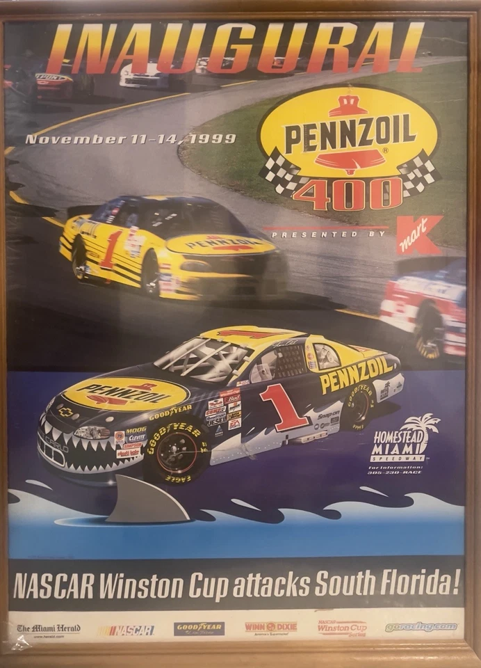 Pôster de madeira emoldurado Pennzoil 400 inaugural Nascar Cup Race 11-11-14 1999 24”X 18” - Imagem 1 de 1