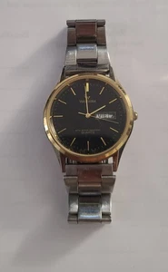 Waltham Analog Wristwatch Silver Tone Round Black Face with Gold Bezel Day Date  - Picture 1 of 4