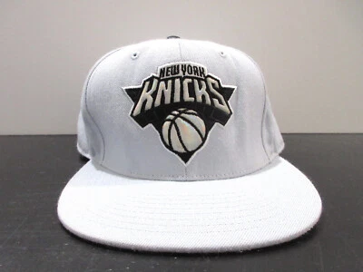 New York Knicks Hat Cap Fitted Mens 7 1/4 Gray Black Basketball Mitchell Ness - Image 1 of 4