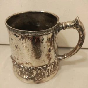 Tazza argento motivo floreale Queen City Silver Co. misura piccola 3/8" altezza - Foto 1 di 15