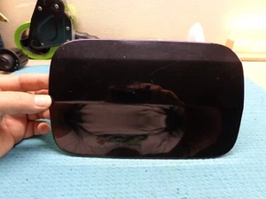 BMW 330e SEDAN 21 22 23 24 BLACK FUEL GAS FILLER DOOR FLAP COVER - Picture 1 of 6