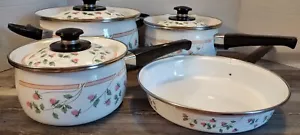 Vintage 7 Piece Gibson Porcelain Enamel Pots And Pans Set In It's The Berries - Picture 1 of 24
