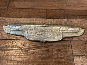 1952 Original Chevrolet Bel Air Chevy Hood Emblem ORIGINAL Metal - Bild 1 von 5