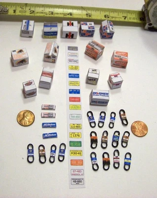 Основные детали гаражной диорамы 1/24 — ремни вентилятора, свечи зажигания, автозапчасти и многое другое - Изображение 1 из 4