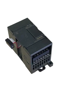 Siemens 6ES7 232-0HB22-0XA0 Simatic S7-200 EM232 AQ2 x 12 bits - Imagen 1 de 9