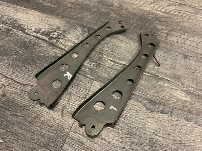 Soportes reposapiés izquierdo y derecho Yamaha 2005-2015 YP400 400 Majesty OEM * Foto 1 de 4