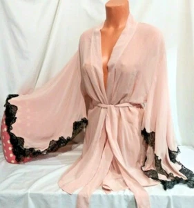 STUNNING Victorias Secret SEXY SHEER LONDON EYELASH LACE Kimono ROBE NWT OS - Picture 1 of 10