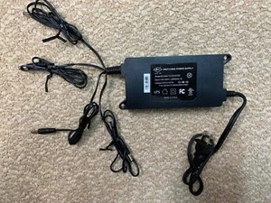 DC 12V 1A Power Supply For CCTV Security Camera 4 Split Swann Lorex Defender etc - Picture 1 of 5