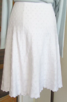 Falda blanca de invierno cintura elástica tejida texturizada con borde de vieira XL Foto 1 de 4