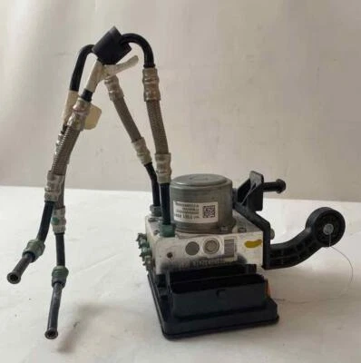 Piezas de freno antibloqueo CHEVROLET BLAZER 24 AWD solo 1500 millas Foto 1 de 4