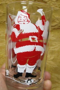 Vaso de vidrio vintage de 5" de alto con 3 imágenes diferentes de Papá Noel -10 oz. tapa. tren - Imagen 1 de 6