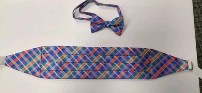  Bowtie And Cummerbund Set #83 - Image 1 of 3
