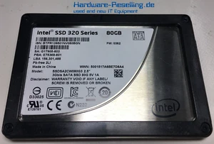 Intel SSD 320 Serie 80GB SATA 3Gbps SSDSA2CW080G3 G17905-603 E75369-601 - Foto 1 di 1