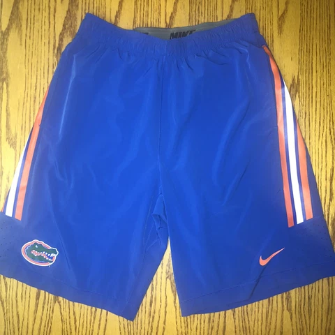 Nike Florida Gators Shorts Men’s Size Medium Cover