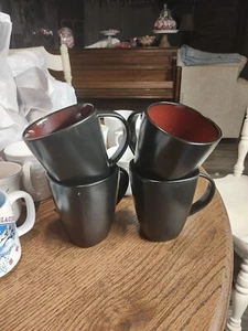Lot of 4 Gibson Elite Stoneware BLACK COFFEE CUPS Mugs Durable w Maroon Interior - Picture 1 of 5