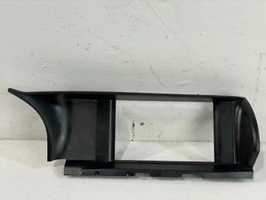 17-19 INFINITI QX30 CENTER DASH RADIO DISPLAY SCREEN BEZEL 68270-5DF0A # 85349 - Bild 1 von 7