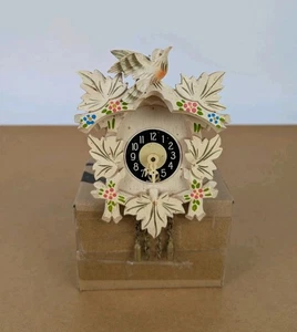 Vintage Mini Cuckoo Clock Bird White Made In Germany Wind Up No Key AS IS - Picture 1 of 8