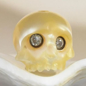 8.07mm Human Skull Bead Carved South Sea Pearl & Diamond Vertical Drilled 0.63g - Picture 1 of 14