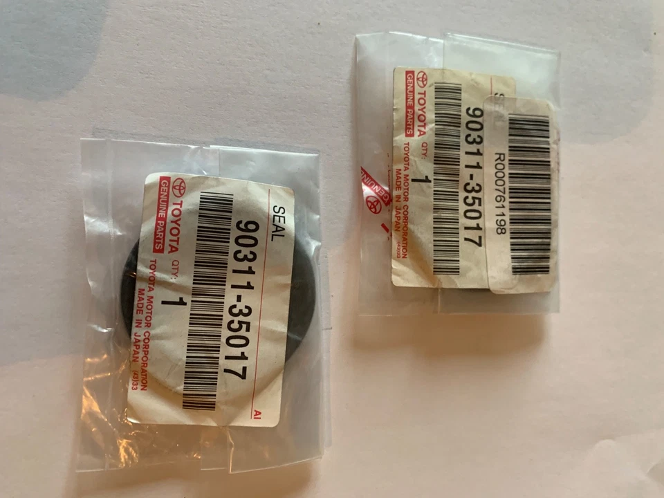 9031140020 Genuine Toyota Seal Oil for Camshaft 90311-40020