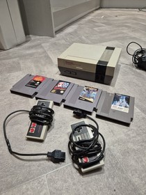 Nintendo NES - Lion King - Mario - Pirates! bundle.