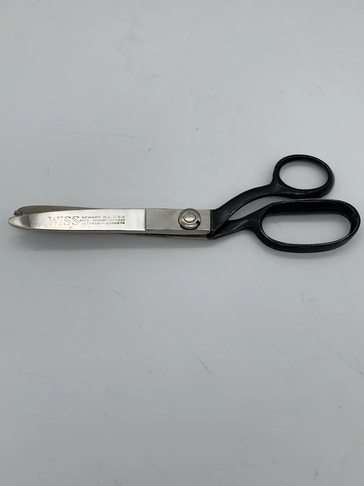 Wiss Pinking Shears 9" Nickle plated Steel Silver Black Heavy duty - Image 1 of 4