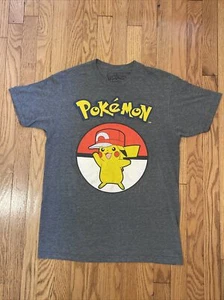 Pokémon Pikachu - Men's Medium Gray T-shirt Short Sleeve - Picture 1 of 6