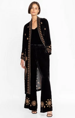 Nuevo Abrigo Kimono Largo Terciopelo Heidi Bordado Johnny Was Negro L Foto 1 de 4