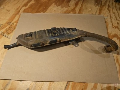 Tubo de escape Honda ST90 ST 90 Foto 1 de 4