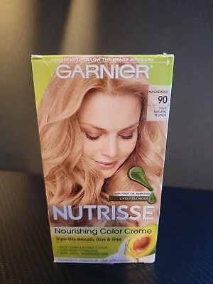 Garnier Color de Cabello Nutrisse Color Crema #90 Macadamia, Rubio Natural Claro Foto 1 de 4