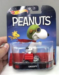 HOT WHEELS PEANUTS SNOOPY REAL RIDERS METAL CAR 2016 MATTEL - Picture 1 of 2