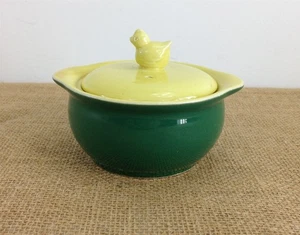 Cuenco de azúcar vintage HALL verde/amarillo mango de pollito de aproximadamente 4" de diámetro - Imagen 1 de 3