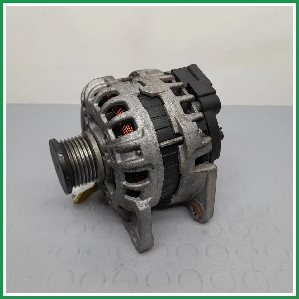 Alternatore Bosch  Smart Forfour 453 A4539064100 2014  Originale Usato  - Immagine 1 di 4