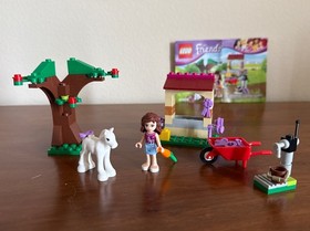 LEGO FRIENDS: Olivia's Newborn Foal (41003)