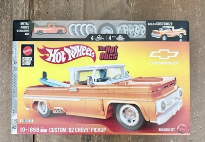 Mattel Brick Shop Hot Wheels Chevrolet ' 62 Chevy Pickup JFT20 | 858 pcs | NEW - Image 1 of 2