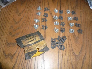 GM Bolt & Clip 564546 - Vintage - NOS - Foto 1 di 4