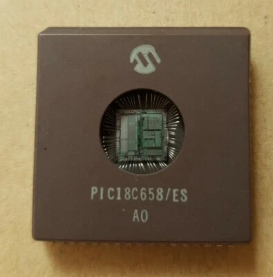 PIC18C658/ES Microcontroller - Image 1 of 2