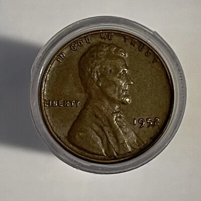1952 P Lincoln Wheat  Cent Collectible Coin (FINE) (PLEASE READ DESCRIPTION) - Image 1 of 3