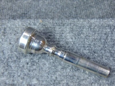 Boquilla trompeta bendición 3C uso general borde medio ancho taza media profunda Foto 1 de 4