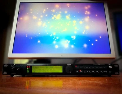 Alesis QuadraVerb 2 🌈RaRe🌈 Multi Effects Processor Rack - Image 1 of 4