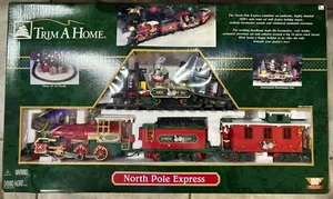 Trim A Home North Pole Express Musical Train Set By New Bright - Picture 1 of 4
