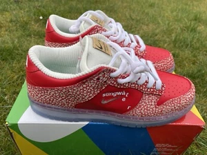 Nike SB Dunk Low OG QS x Stingwater Magic Mushroom 🔮 🍄 EU 42.5 DH7650-600 - Bild 1 von 6