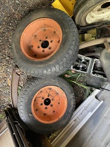 Kubota B8200HST B9200HST B2150HST B8200D B7200 B6200 B5200 2WD Front Rims Wheels - Picture 1 of 14
