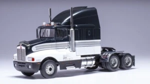 MODELLINO CAMION STATICO IXO MODEL KENWORTH T600A 1986 NERO/BIANCO SCALA 1:43 - Foto 1 di 5