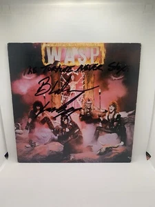 WASP FIRMATO BLACKIE LAWLESS VINILE OMONIMO AUTOGRAFO JSA COA W.A.S.P. ALBUM - Foto 1 di 10