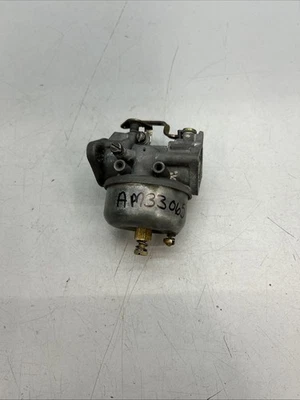 JOHN DEERE 112 CARBURETOR TECUMSEH HH100 AM33065 - Image 1 of 4
