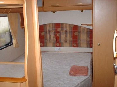 GREENS BAILEY PAGEANT 200 thread100% cotton Caravan Fixed Bed Fitted Sheet Cream